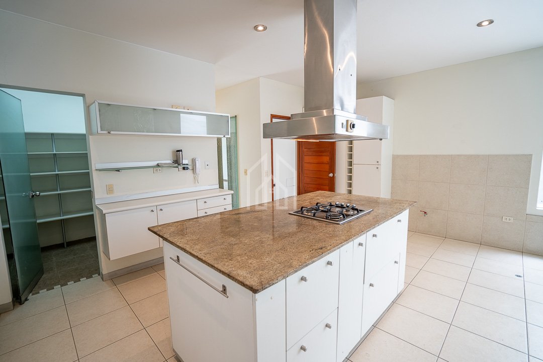casa en venta condominio britanico surco-15