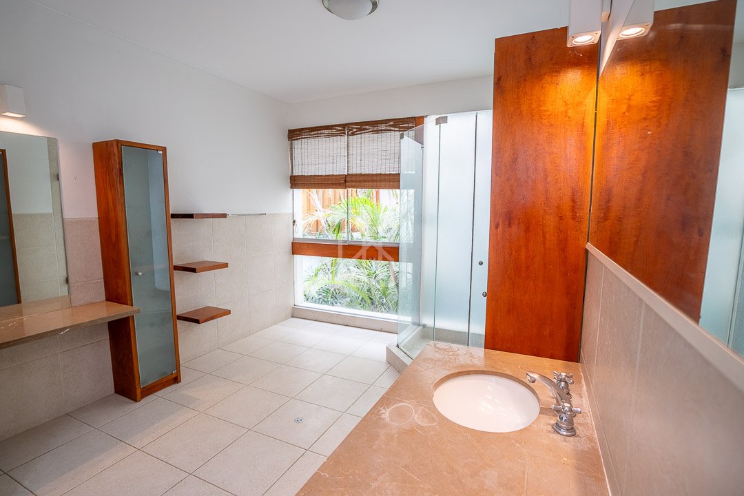 casa en venta condominio britanico surco-31