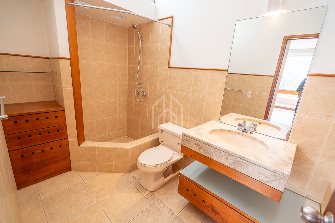 casa en venta condominio britanico surco-35