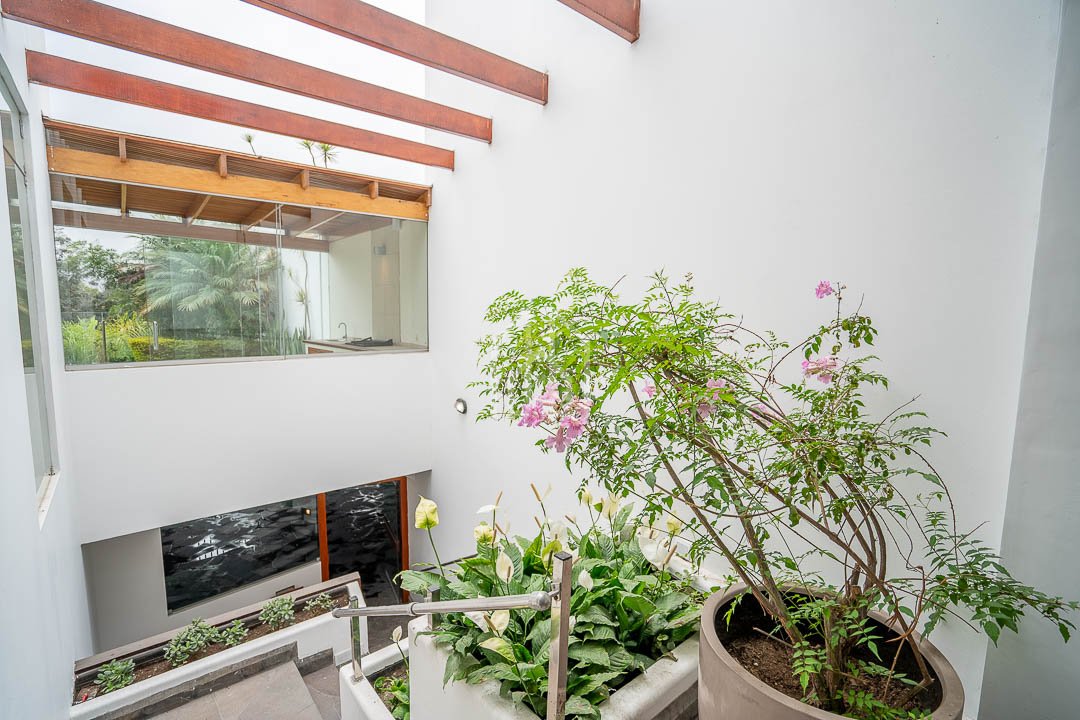 casa en venta condominio britanico surco-42