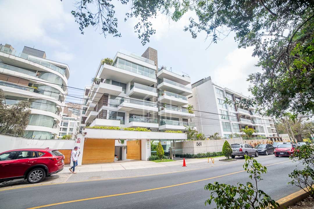 departamento en venta golf los incas surco-46