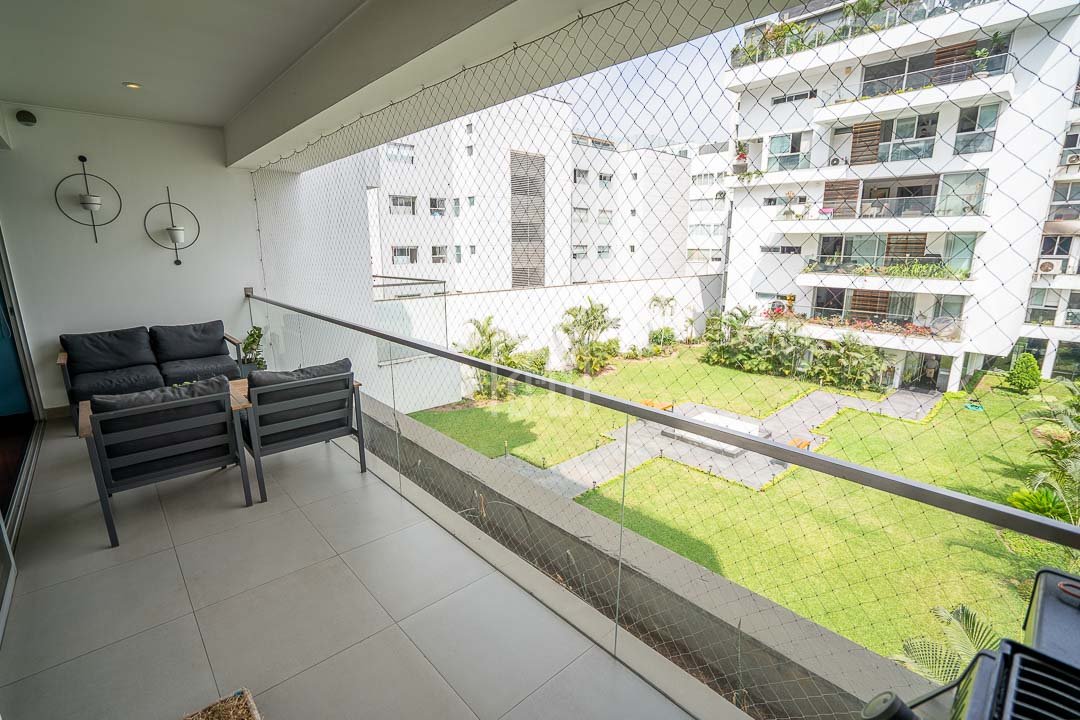 departamento en venta golf los incas surco-8